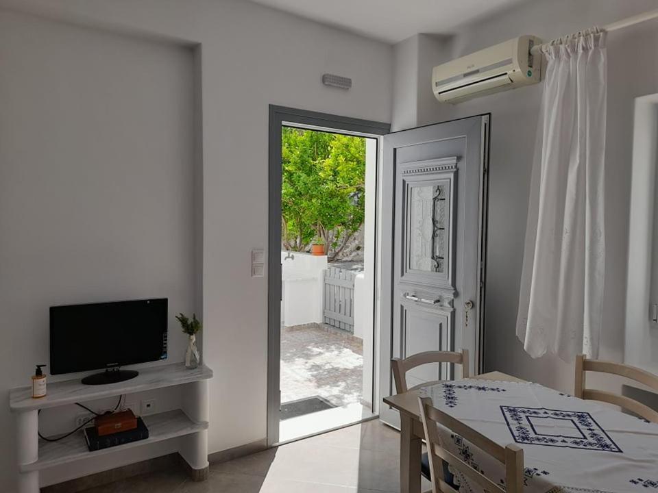 Matilda Milos - Cycladic Living Triovasálos Exterior foto