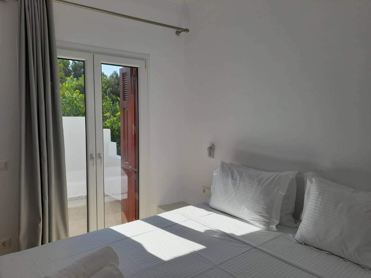Matilda Milos - Cycladic Living Triovasálos Exterior foto