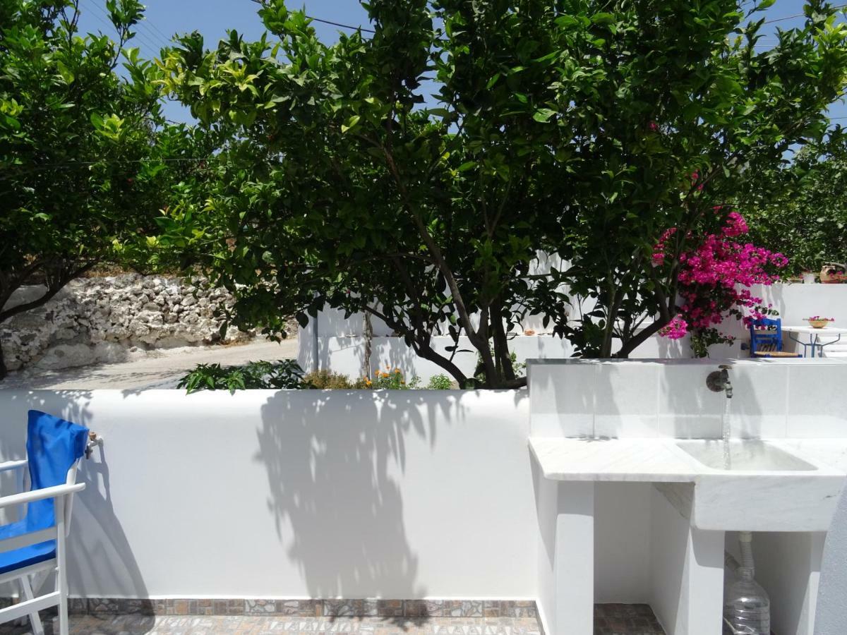 Matilda Milos - Cycladic Living Triovasálos Exterior foto
